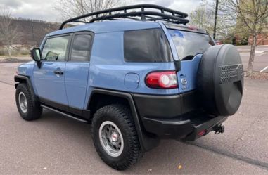 2014 Toyota FJ Cruiser Heritage Edition
