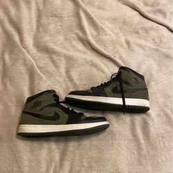 Air Jordan 1s