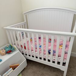 White Crib For Sale 