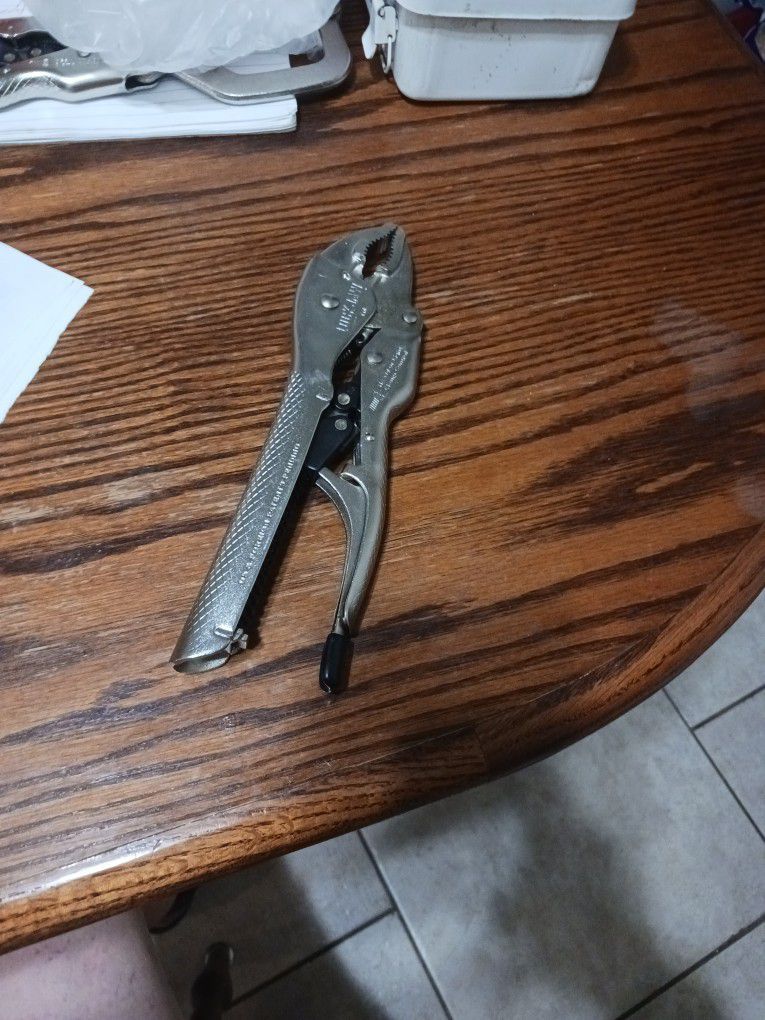Lockjaw 10-in Vise Grip Automatic Self Adjusting Locking Pliers
