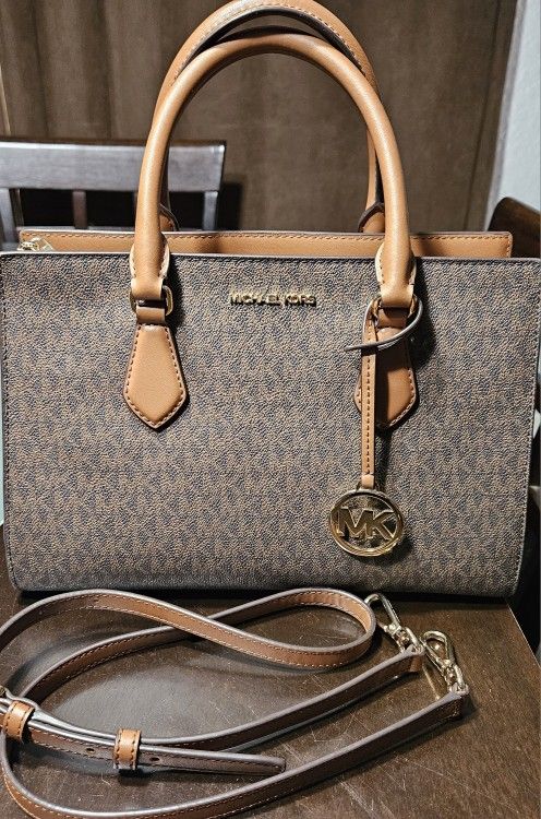 Michael Kors Purse And Wallet