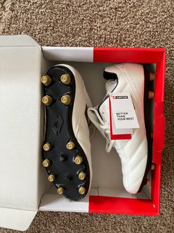 Lotto Stadio 200 IV FG Cleats Men’s 9.5 (new)