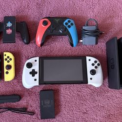 Nintendo Switch Console Bundle (READ DESCRIPTION)