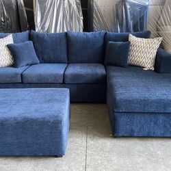 🚛 Brand New Navy Blue Couch Free Delivery Free Ottoman 