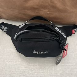 supreme crossbody/waistbag (black)