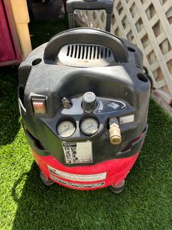 Air compressor