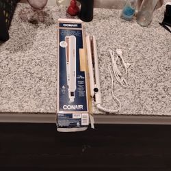 Conair Hair Straitner