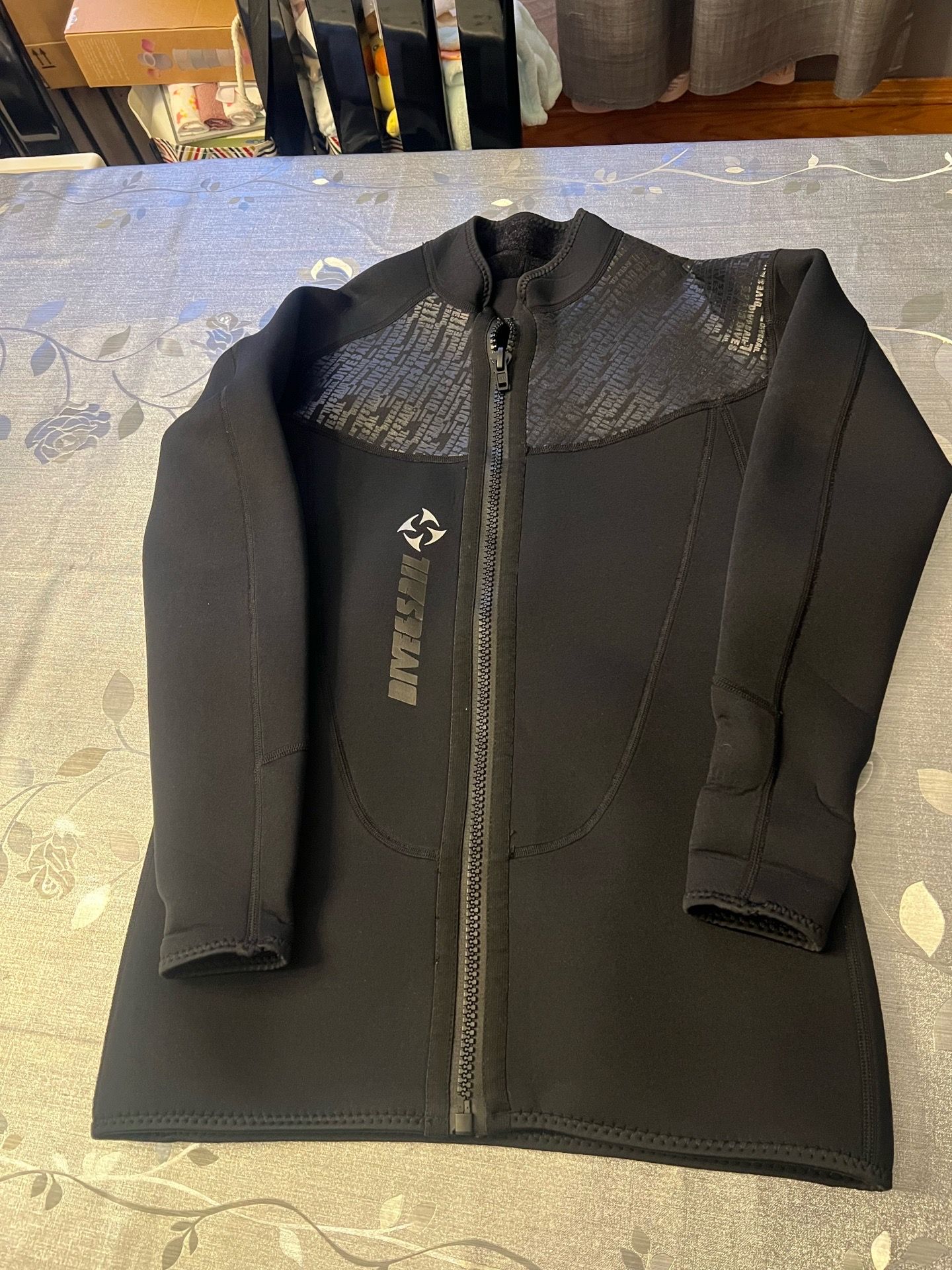 Diving jacket