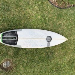 5’10 Raynor Surfboard