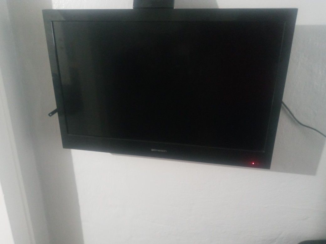 32 Inch Tv