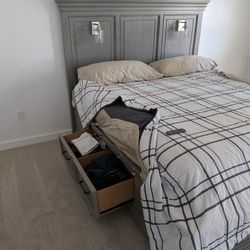 CA King Size Bed With Mattress