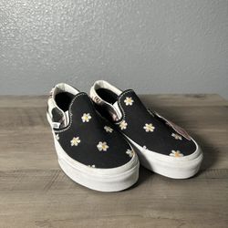 Vans Girls Size 5 New