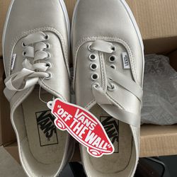 New Vans Satin  Lux 