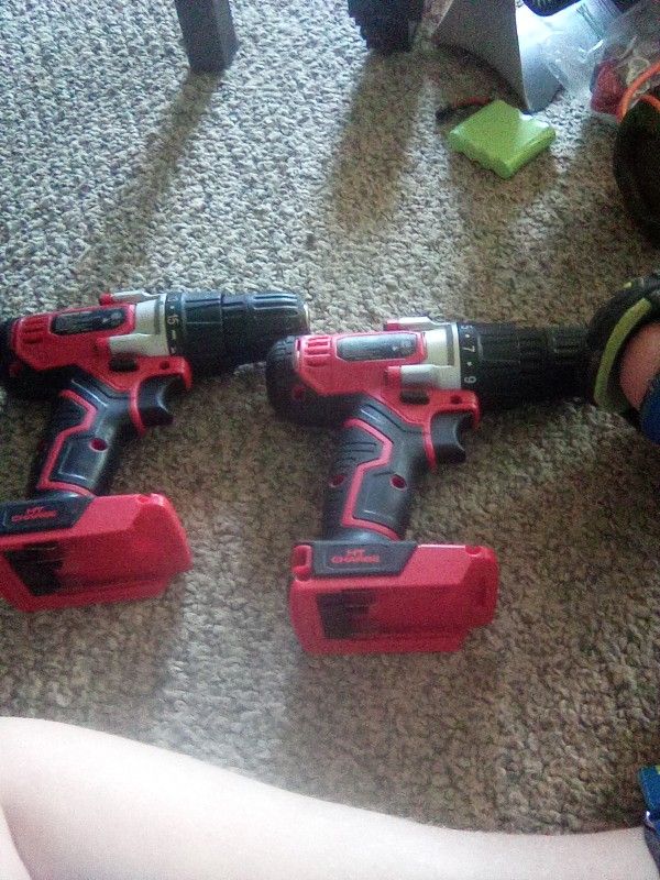 Drills Don't Come With Battery