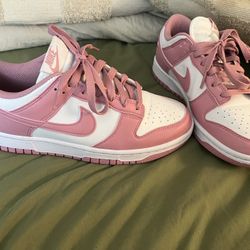 Women’s Pink Nike 