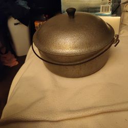 Club Aluminum Dutch Oven W Lid