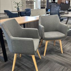 Mid-Century Modern Lounge Chair