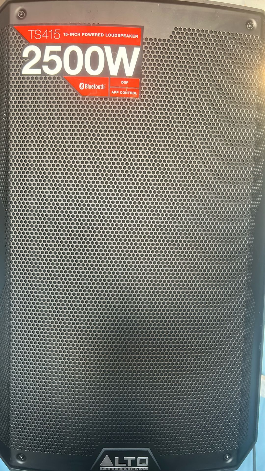ALTO Ts 415 Powered Speaker Bluetooth 2500 Watts