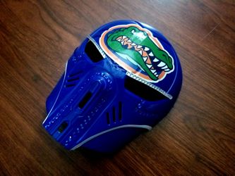 Fla🐊 predator custom mask- 4 ur mancave - sport events - 🚘 - 🎮 - gifts/anniversaires & more - shipping 🚛 available nationwide 😊 😊 😊 😊 😊