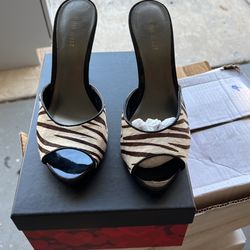 Ladies Shoes 