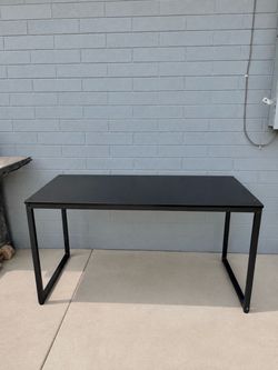 desk/gaming table