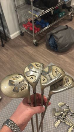 Women’s Taylor Made Woods& Full Set of Titleist  Irons