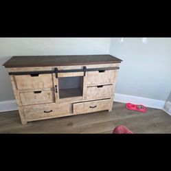 Dresser For Sale 