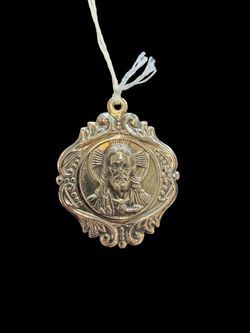 Religious pendant