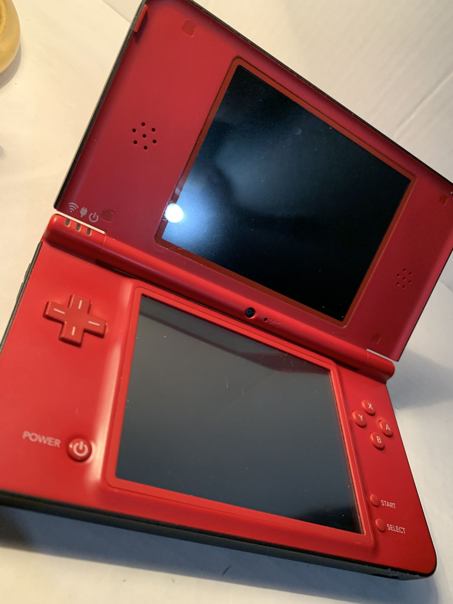 DSIXL WITH OVER 100 GAMES