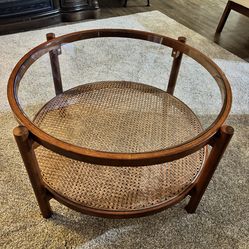 Round Coffee Table with Glass top