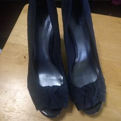 Blue Heels Size 7