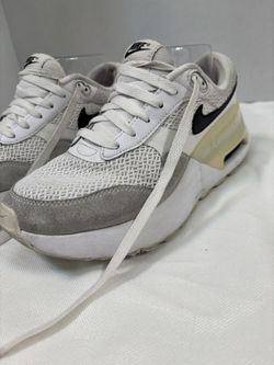 Nike Air Max SYSTM White, Black, Gray Size 7