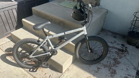 2027 Kink Whip XL BMX – Frost Silver