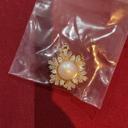 Snow Flake Pendant