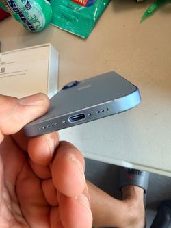 iPhone 17 unlocked 256g