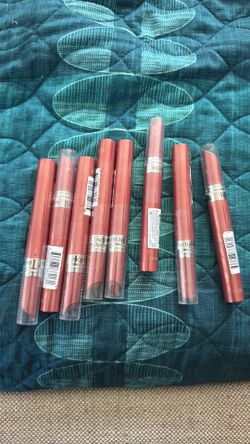 Revelon gel lip color