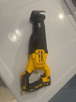Dewalt 20-Volt XR Cordless Reciprocating Saw Heavy Duty Sawzall (Tool Only)