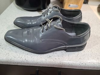Size 12  Gorgeous Grey Dress Shoes 