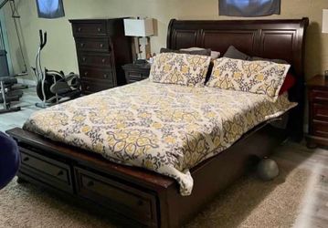 Cal King bed