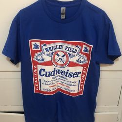Chicago Cubs Men’s Size Medium Shirt 