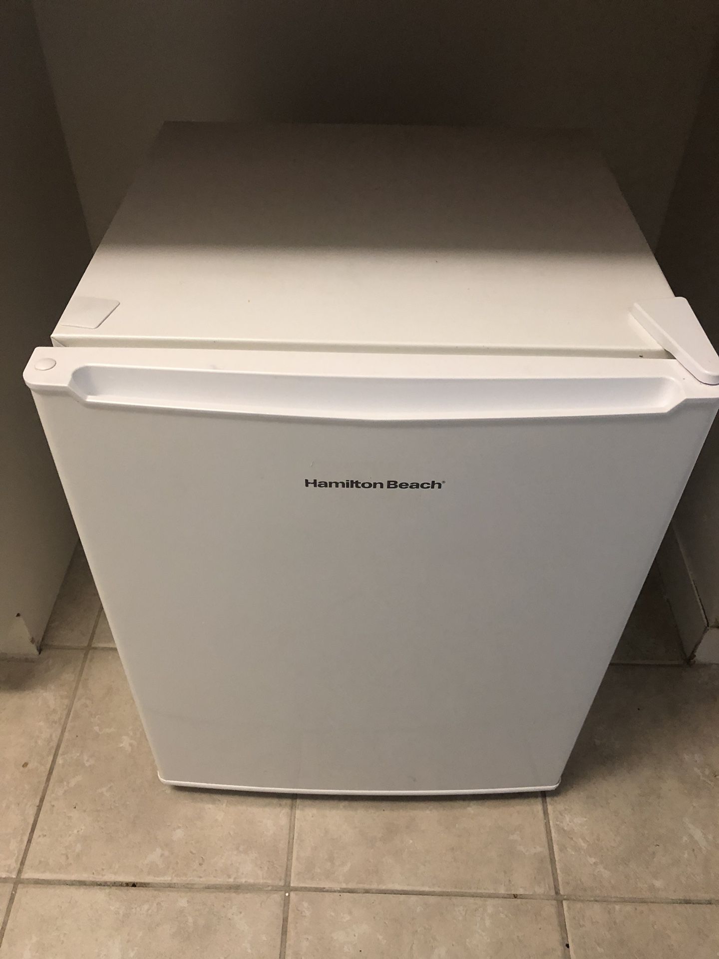 Refrigerator (Compact) with Freezer $50