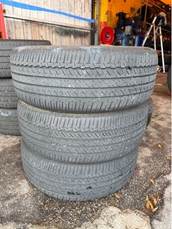 3 used tires 245/60/18 Bridgestone $210