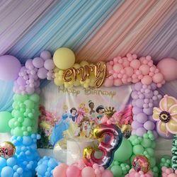 Balloon Decorations  , Decoraciónes De Globos 