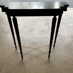Bombay Company Accent Table Good Condition 