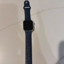 Apple Watch SE