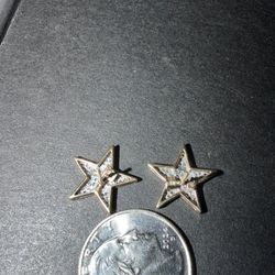 10k Gold Diamonds Earrings 