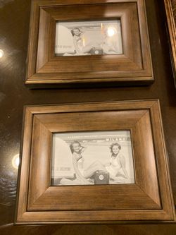 2 picture frames
