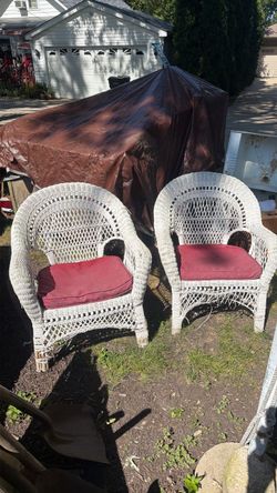 White Wicker Chairs with Red Cushions – Set of 2