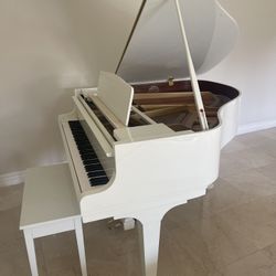 KWAI GM-10 Baby Grand Piano 