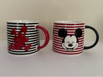 Disney Mickey Mouse 20 oz Porcelain Mug Set – Black & Red Striped – Excellent Condition